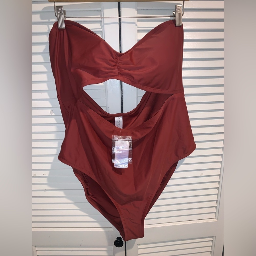 Forever 21 Rust colored one piece swimsuit with cutout 3X